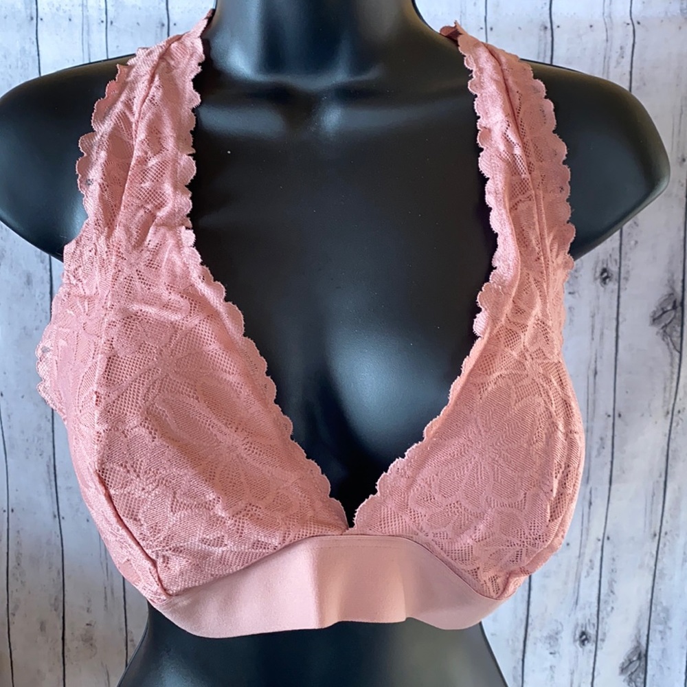 Pink Victoria’s Secret Bra Racer Back Size L/DD. New with Tags!